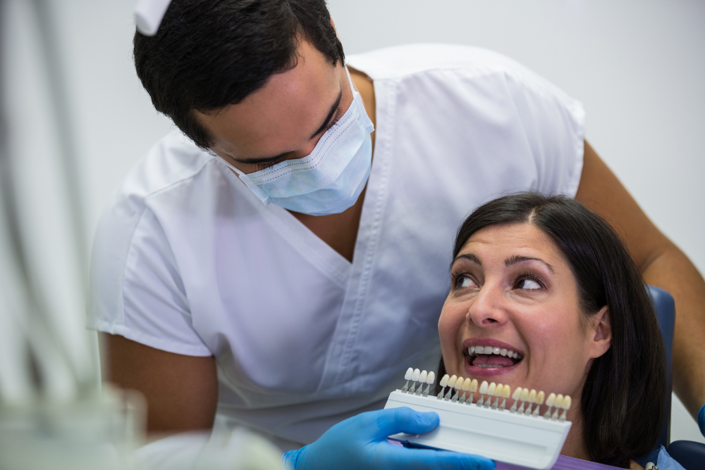 Looking for dental veneers near you? Our Vinings dental team offers custom veneers to enhance your smile with comfort and precision. Schedule your consultation now!